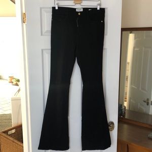 FRAME Denim Bell-Bottom Black Jeans